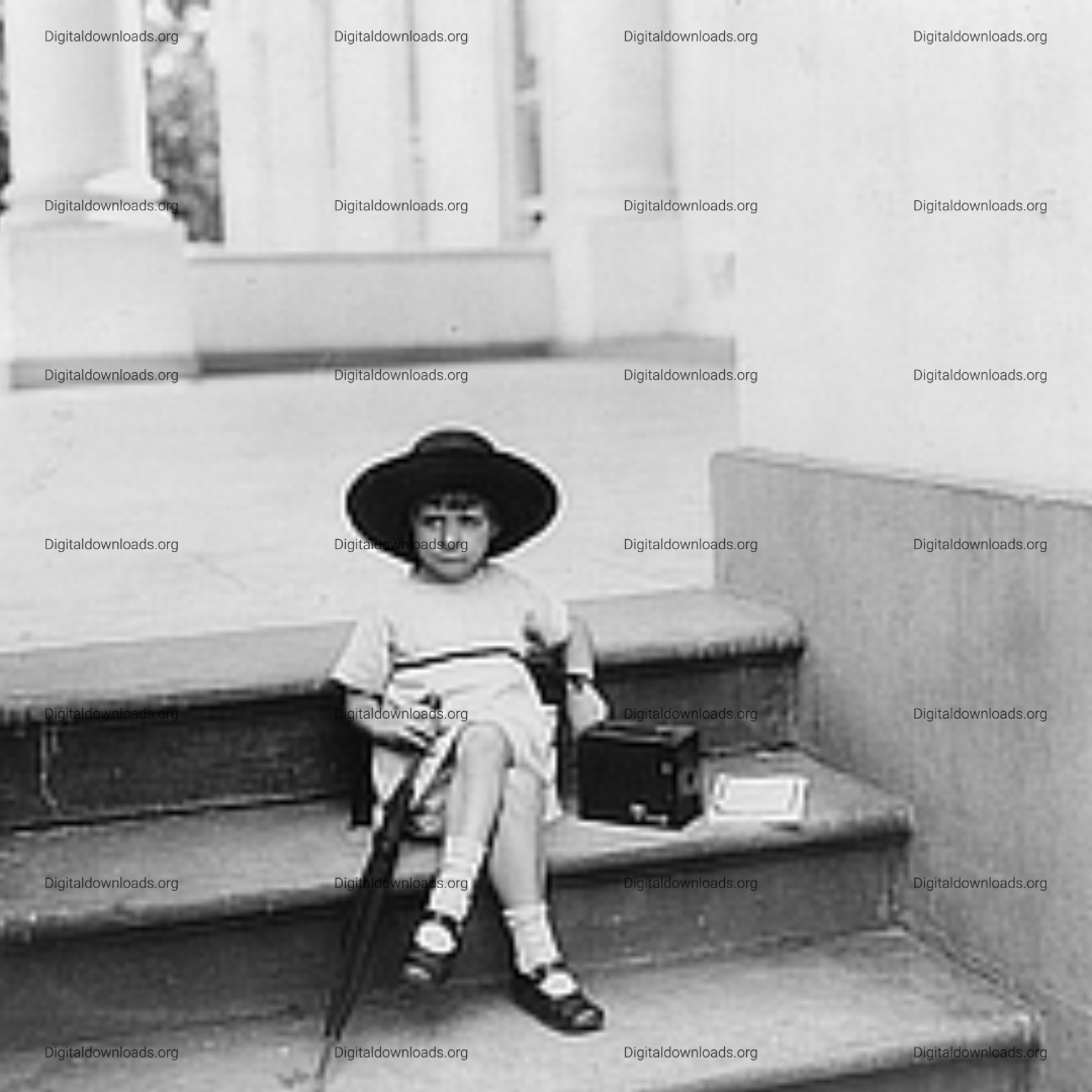 Waiting for the President – White House Steps, 1922 Photo by National Photo Co.